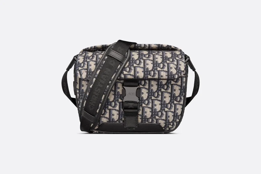 디올 익스플로어 스트랩 파우치 베이지