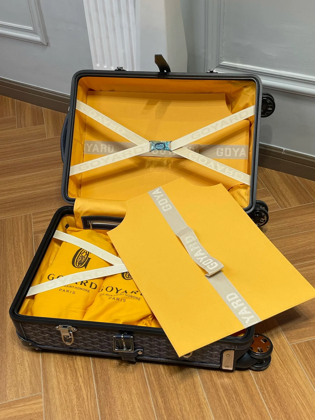 고야드 부흐제 트롤리 PM 네이비