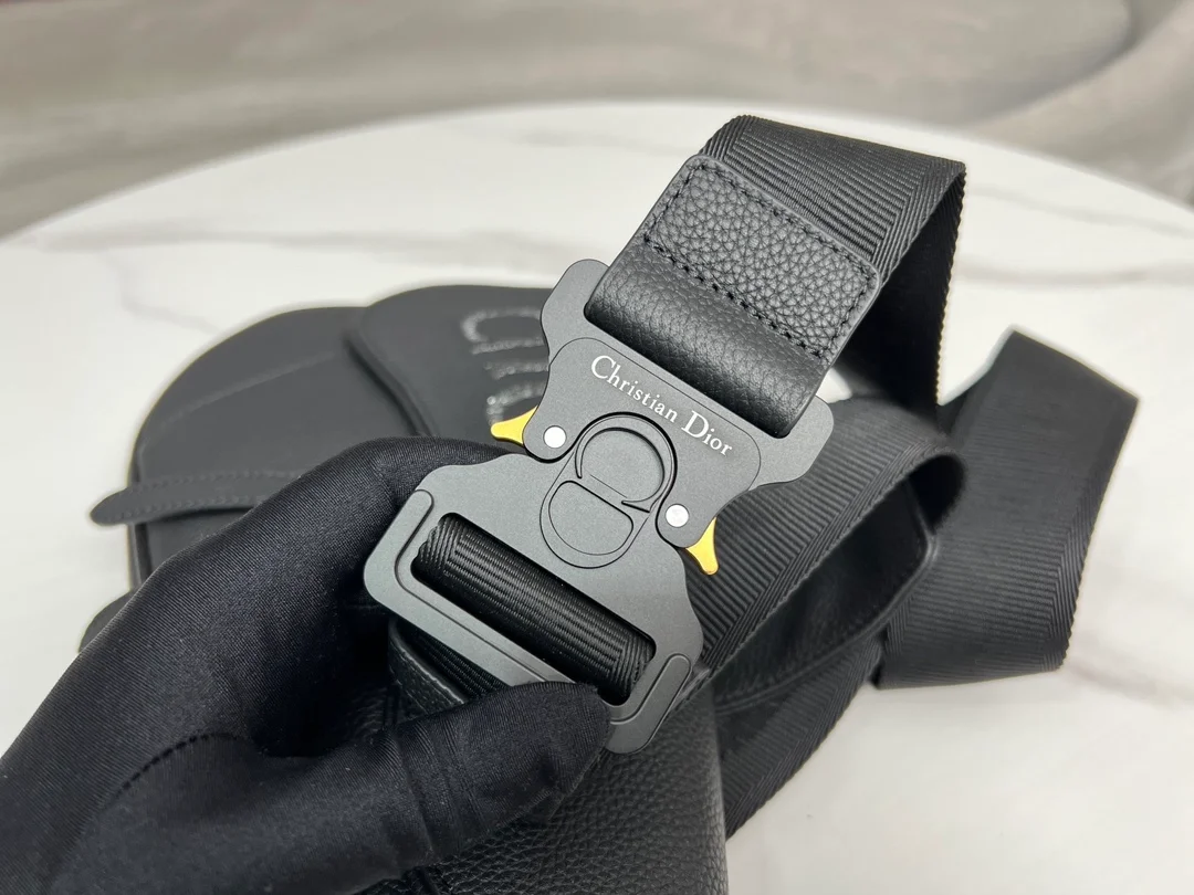 디올 BY ERL 새들 백