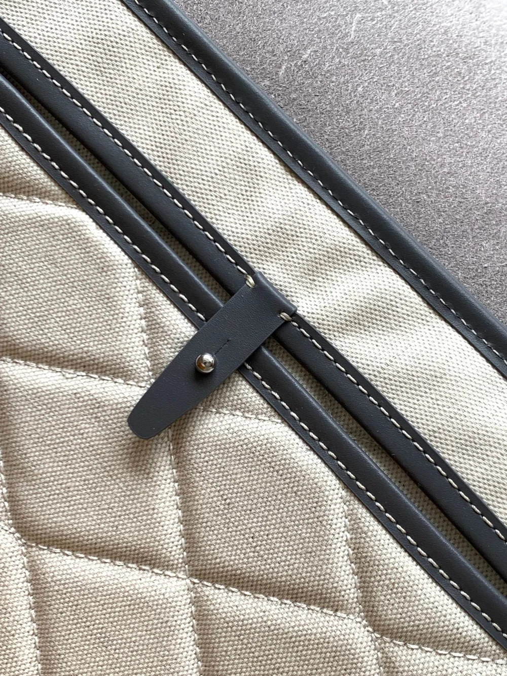 고야드 알파인 MM 백팩 그레이