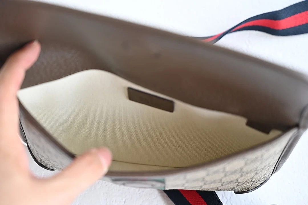 구찌 오피디아 GG 스몰 벨트백