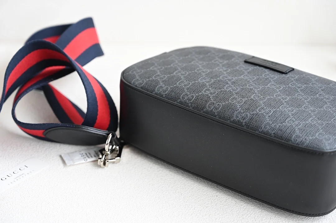 구찌 GG 크로스 백