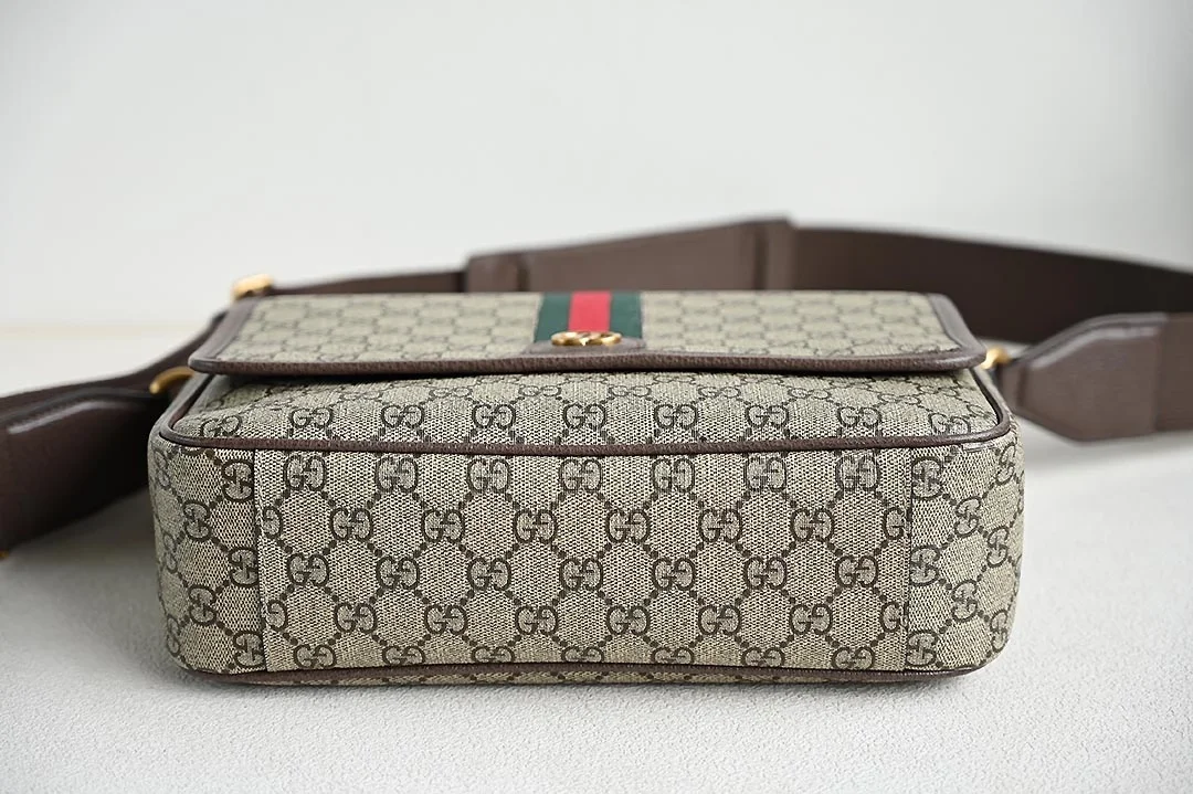 구찌 오피디아 메신저백