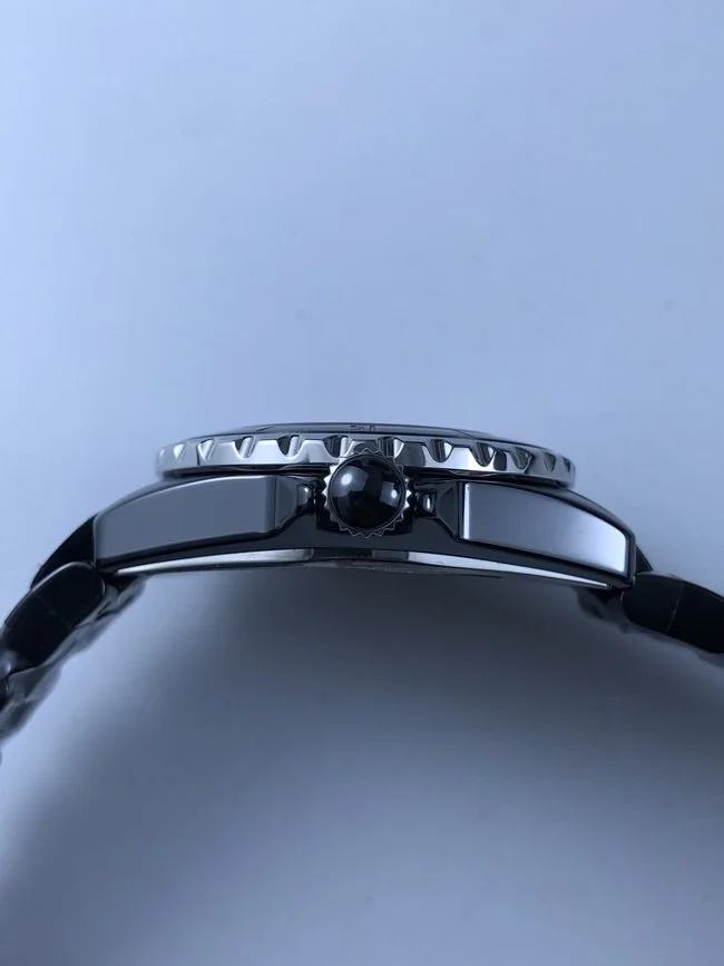 샤넬 블랙 세라믹 다이아 인덱스 33mm