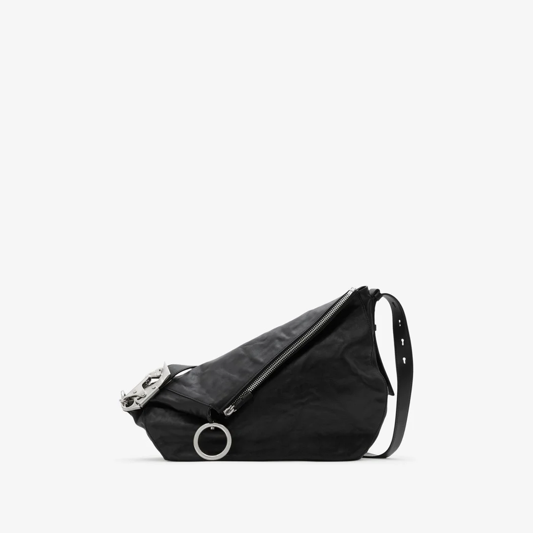 버버리 미디엄 나이트백 실버블랙