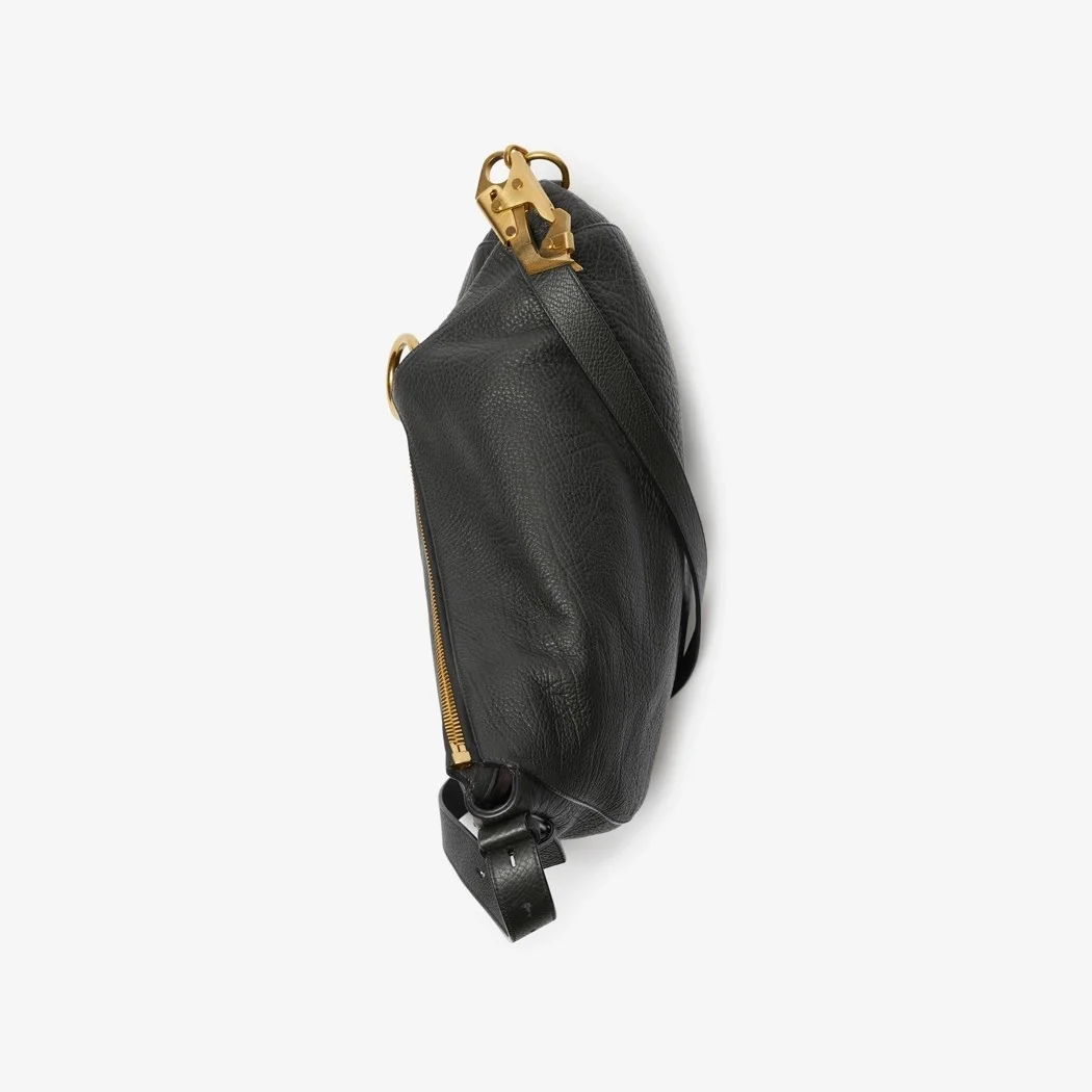 버버리 미디엄 나이트백 골드블랙