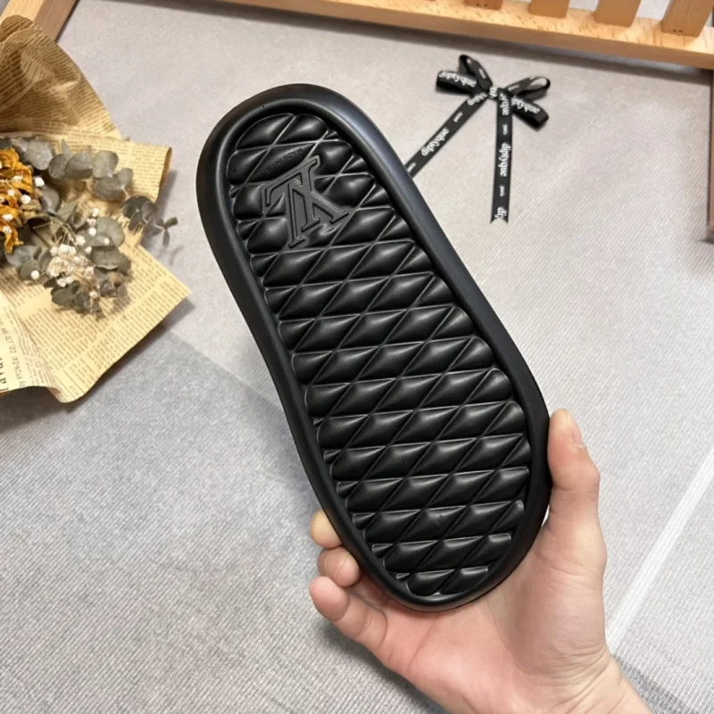 루이비통 워터프론트 뮬