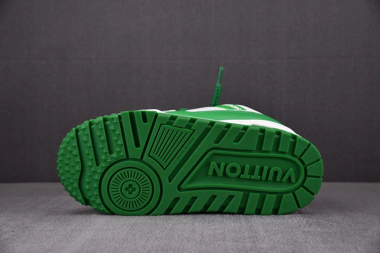 루이비통 LV 트레이너 맥시 스니커즈 그린