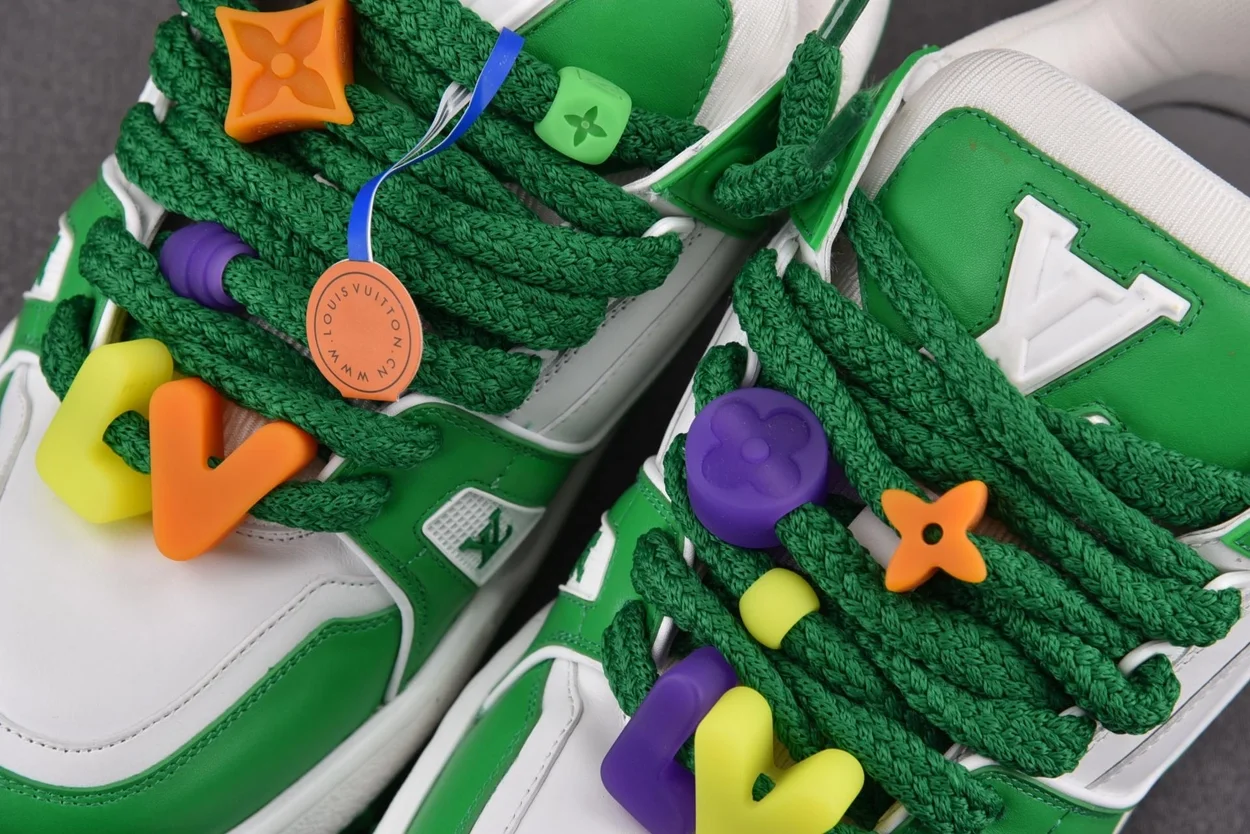 루이비통 LV 트레이너 맥시 스니커즈 그린