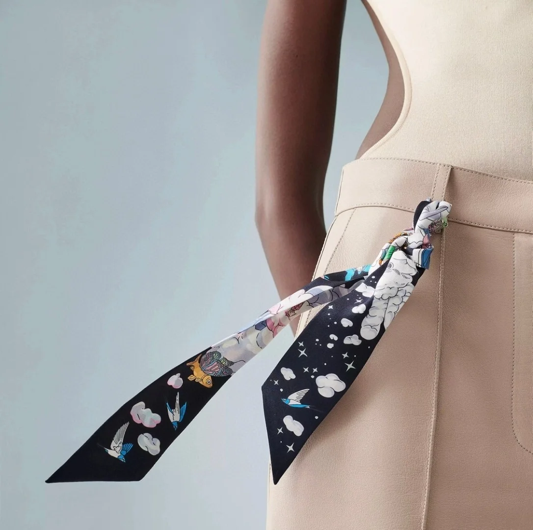 에르메스 Sur Mon Nuage 트윌리 블랙