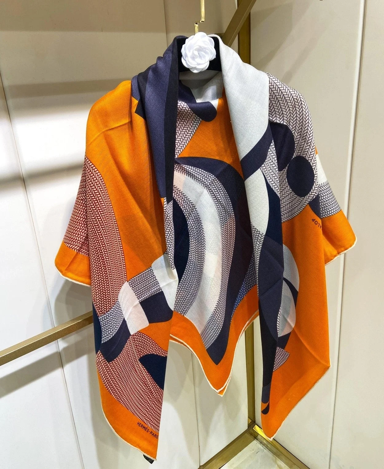 에르메스 Mon Premier Galop 140 오렌지 스카프