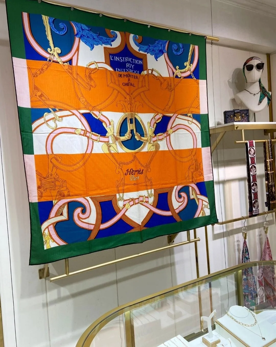 에르메스 베르 무쓰 숄 스카프