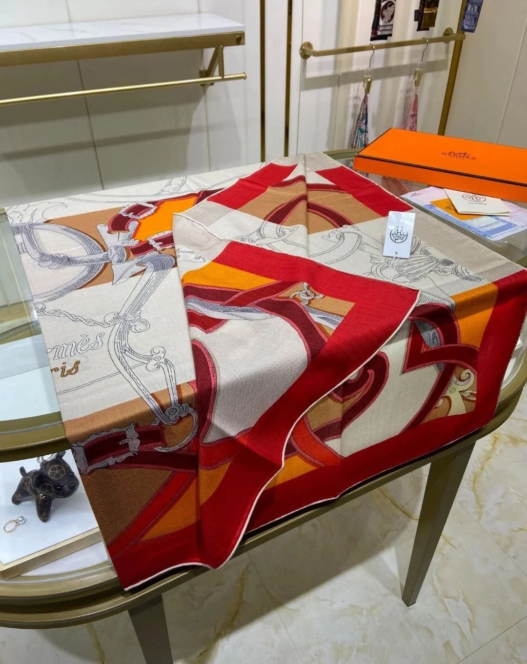 에르메스 코라 이유 숄 스카프