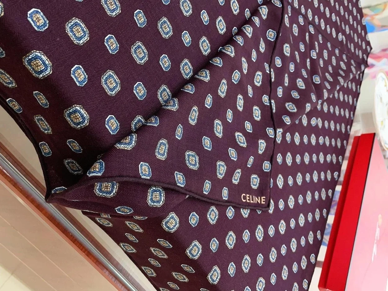 셀린느 비스코토 프린트 캐시미어 모슬린 보르도 스톨 스카프