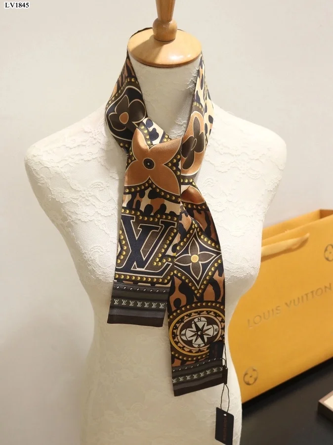 루이비통 월드 브라운 실크 스카프 M70853