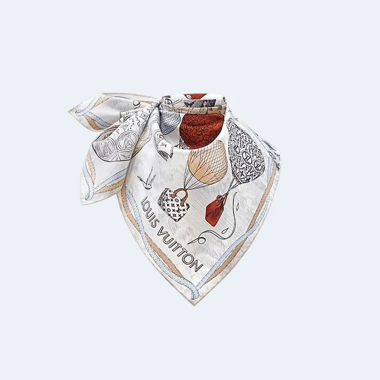 루이비통 업 앤드 어웨이 스퀘어 90 느와르 블랑 스카프