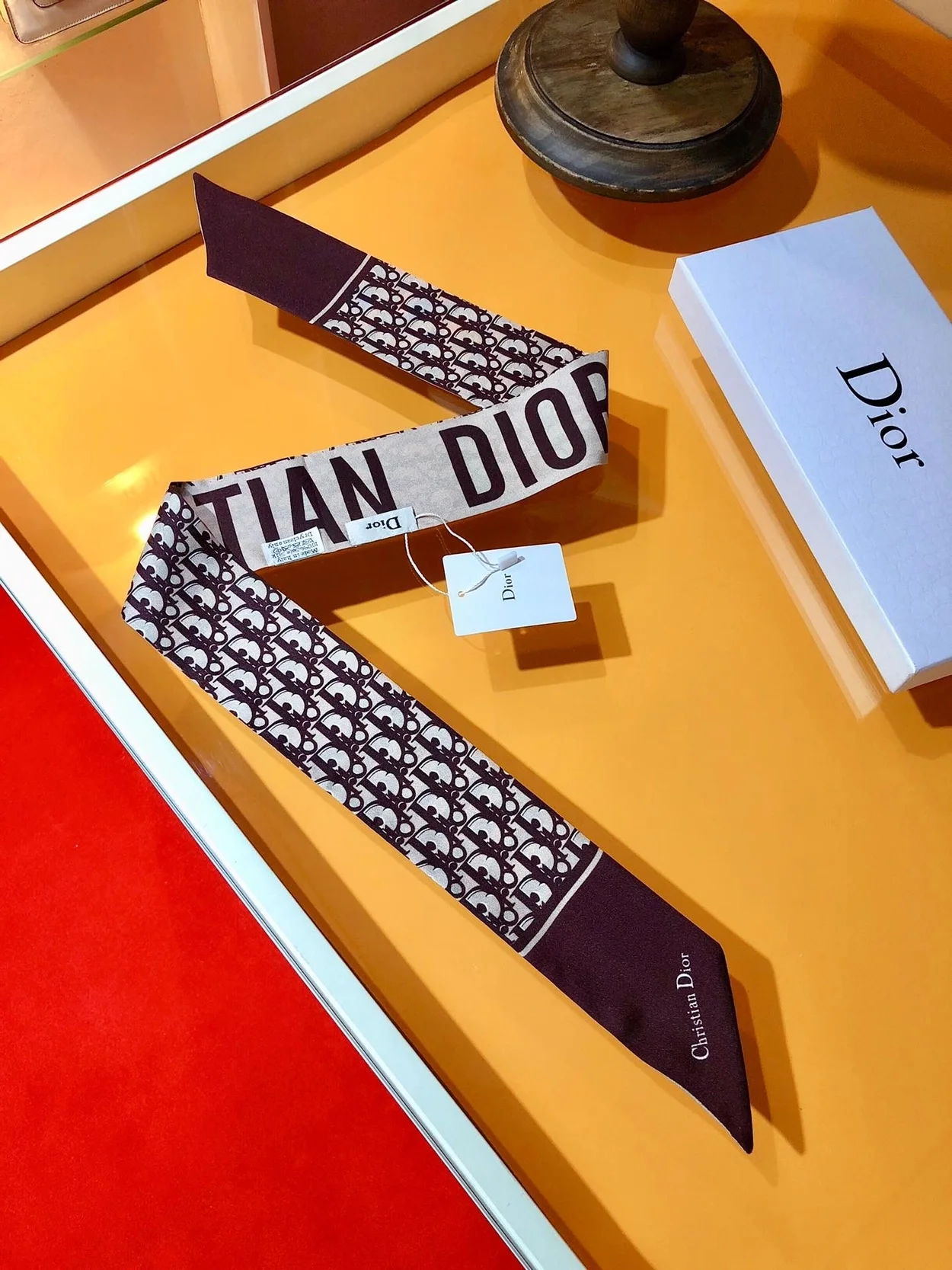 디올 오블리크 트윌리 버건디 미차 스카프