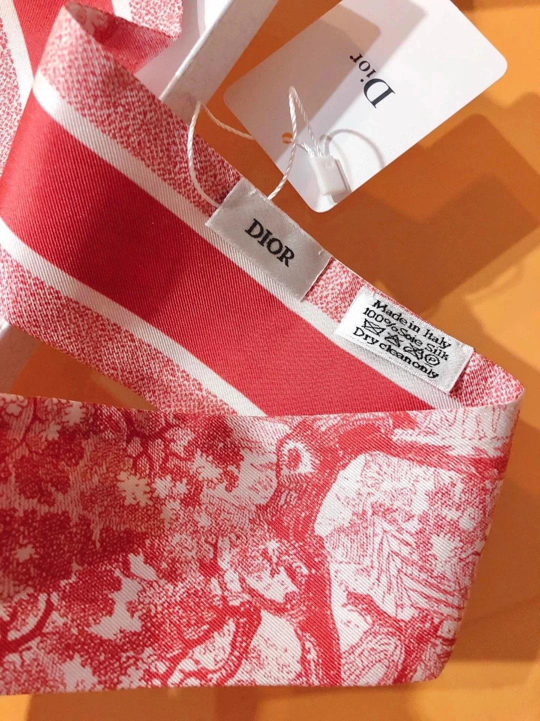 디올 아이보리 앤 피오니 핑크 실크 트윌 미차 스카프