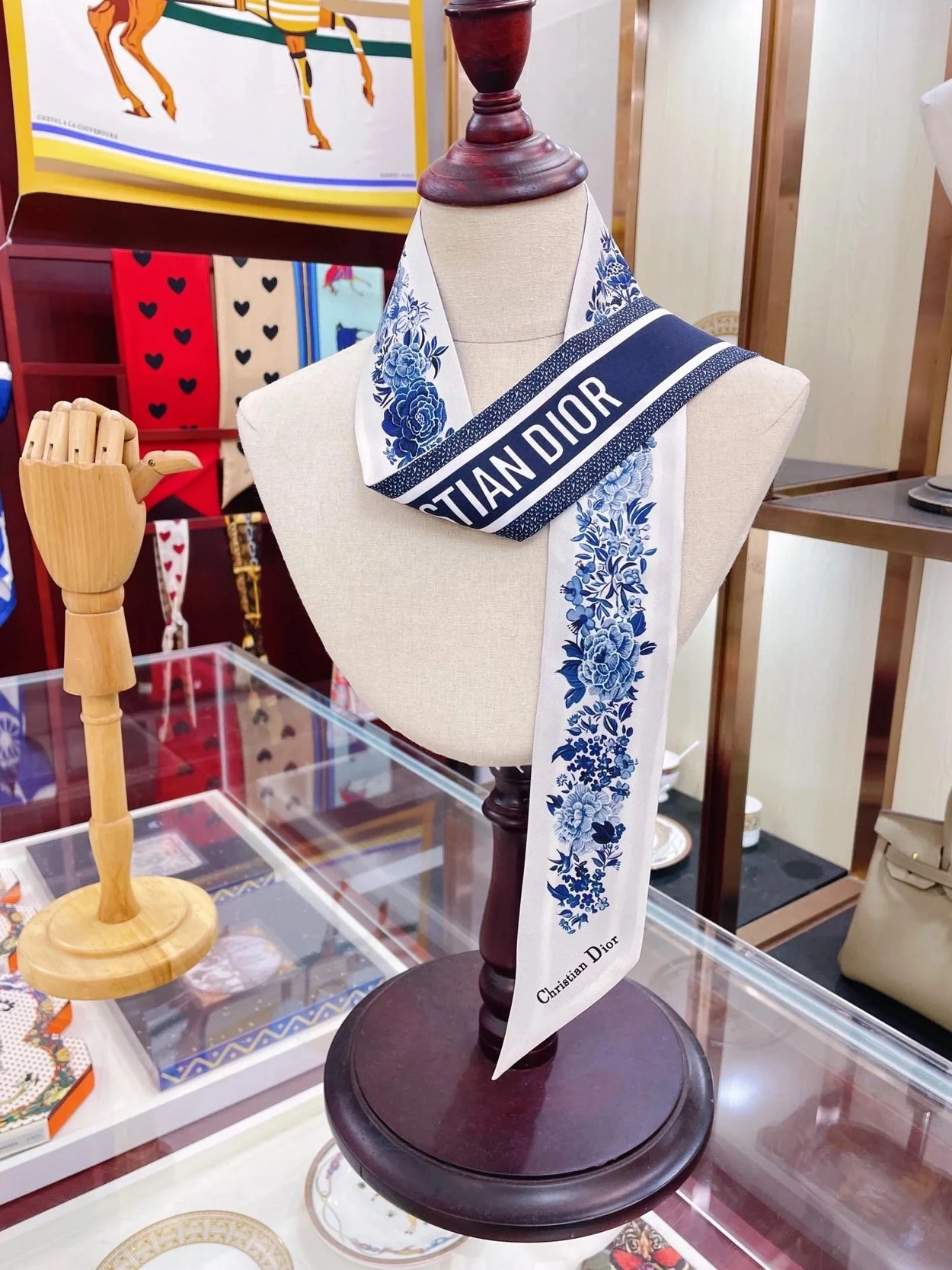 디올 아이보리 앤 블루 실크 트윌 미차 스카프