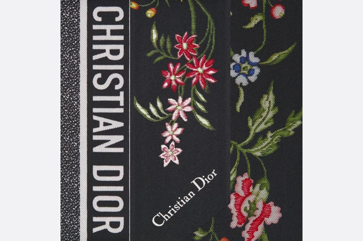 디올 블랙 멀티 컬러 실크 트윌 미차 스카프