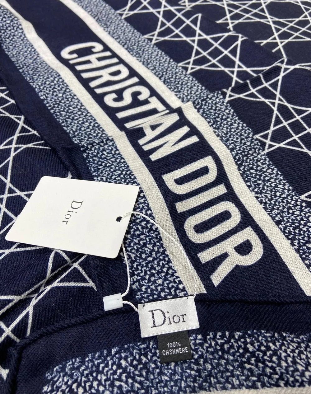 디올 까나쥬 90 스퀘어 네이비 블루 스카프