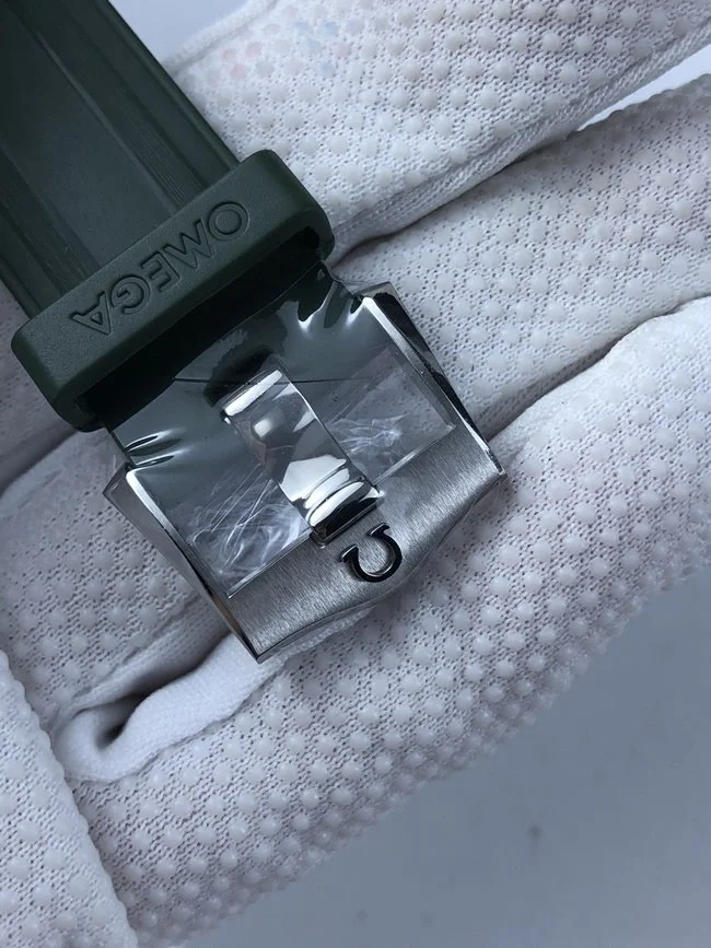 오메가 씨마스터 300 다이버 그린다이얼