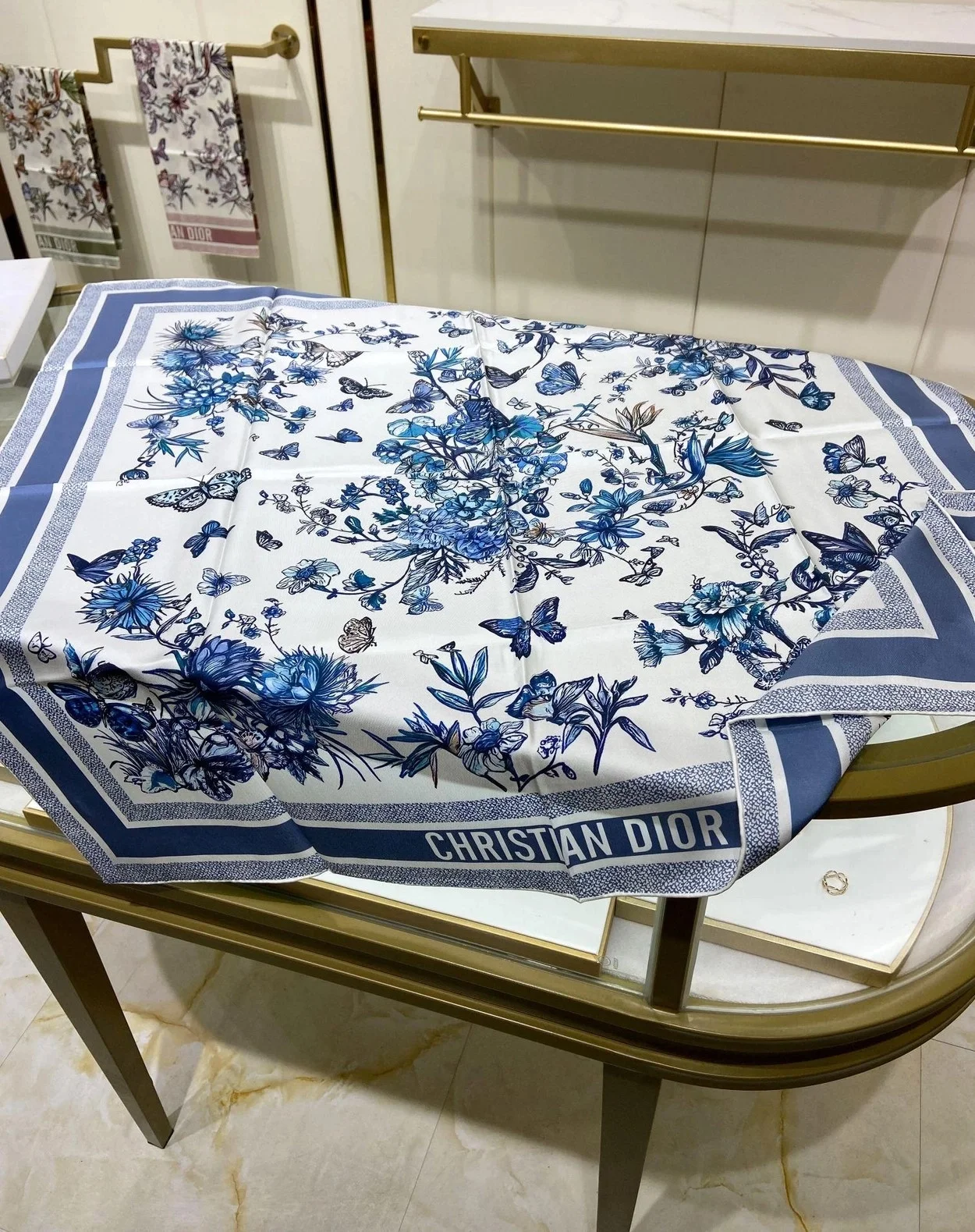 디올 TOILE DE JOUY 멕시코 90 스퀘어 미드나잇 블루 스카프