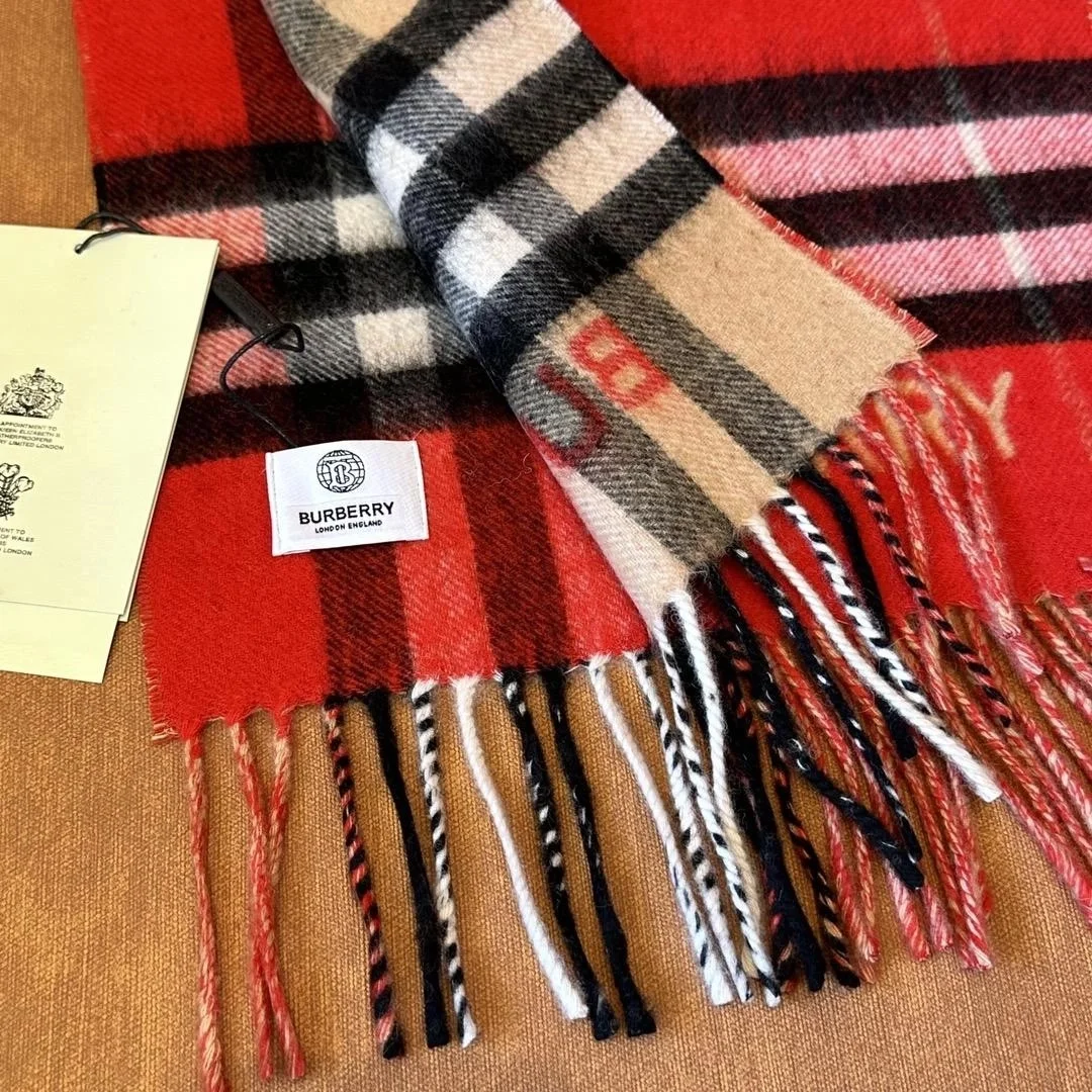 버버리 컨트라스트 체크 스카프 아카이브 베이지 레드