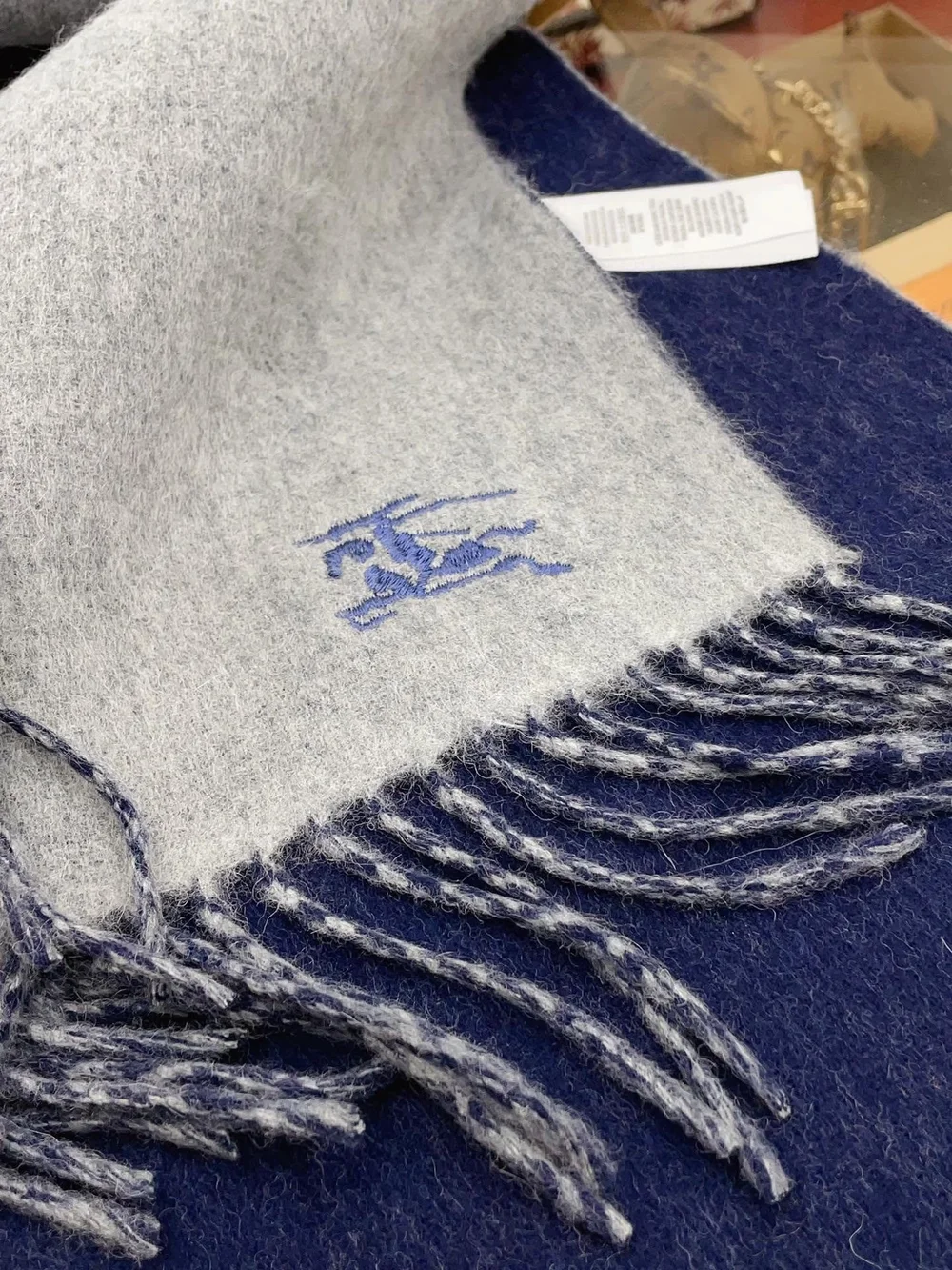 버버리 리버시블 캐시미어 그레이 블랙 스카프