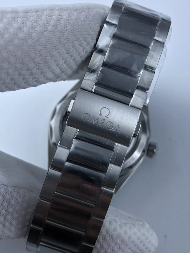 오메가 아쿠아테라 딥블루 41mm