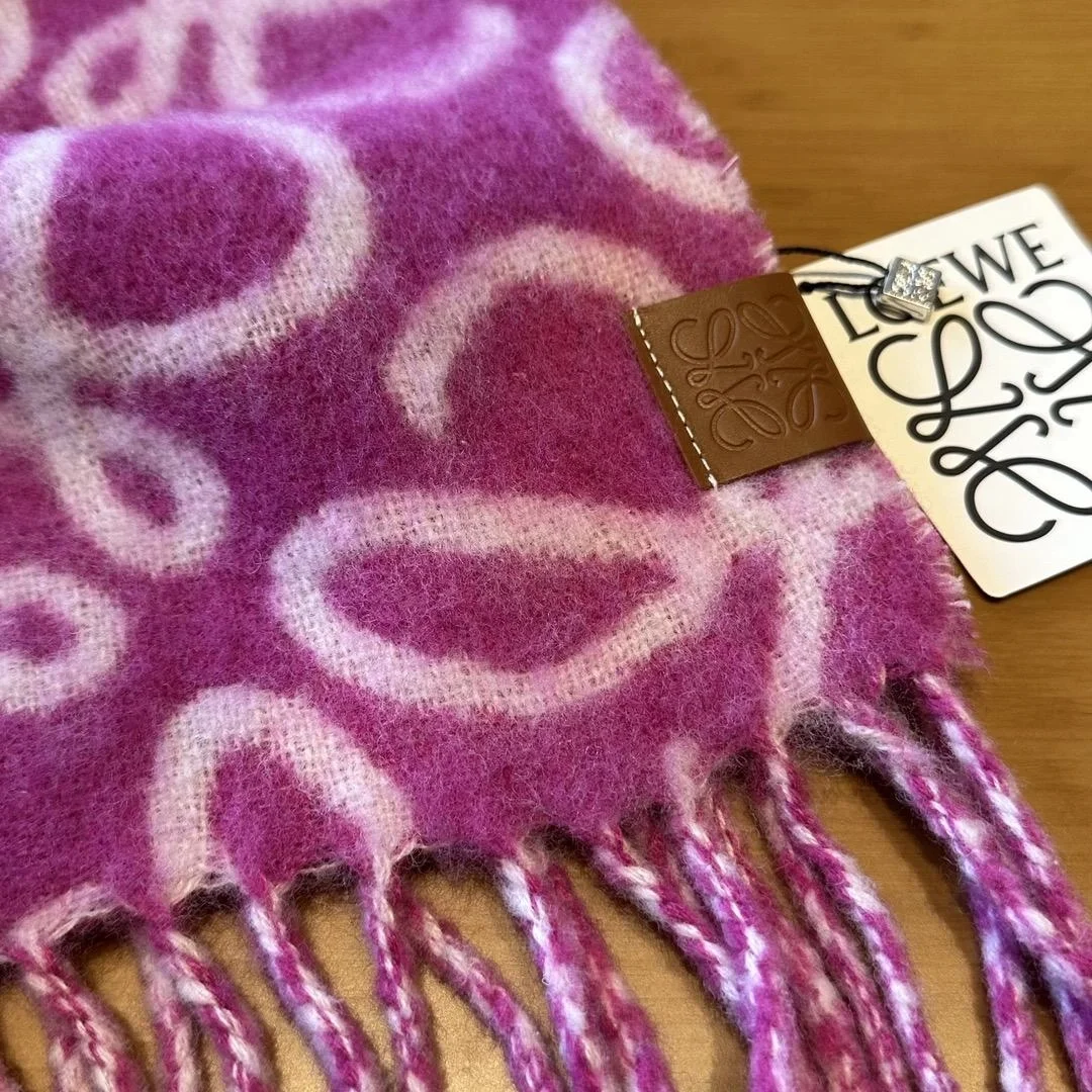 로에베 퍼플 베이지 미스트 애너그램 스카프