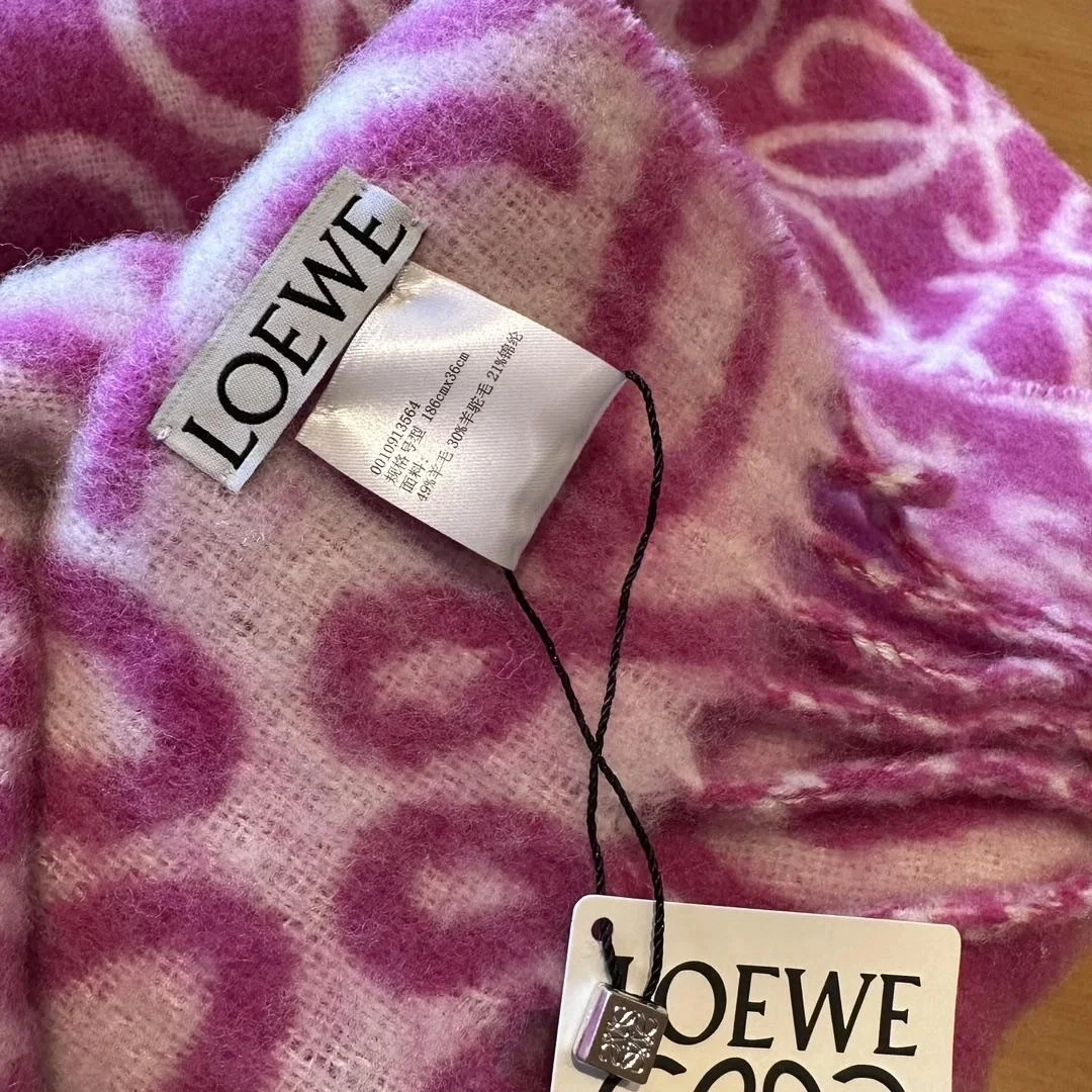 로에베 퍼플 베이지 미스트 애너그램 스카프