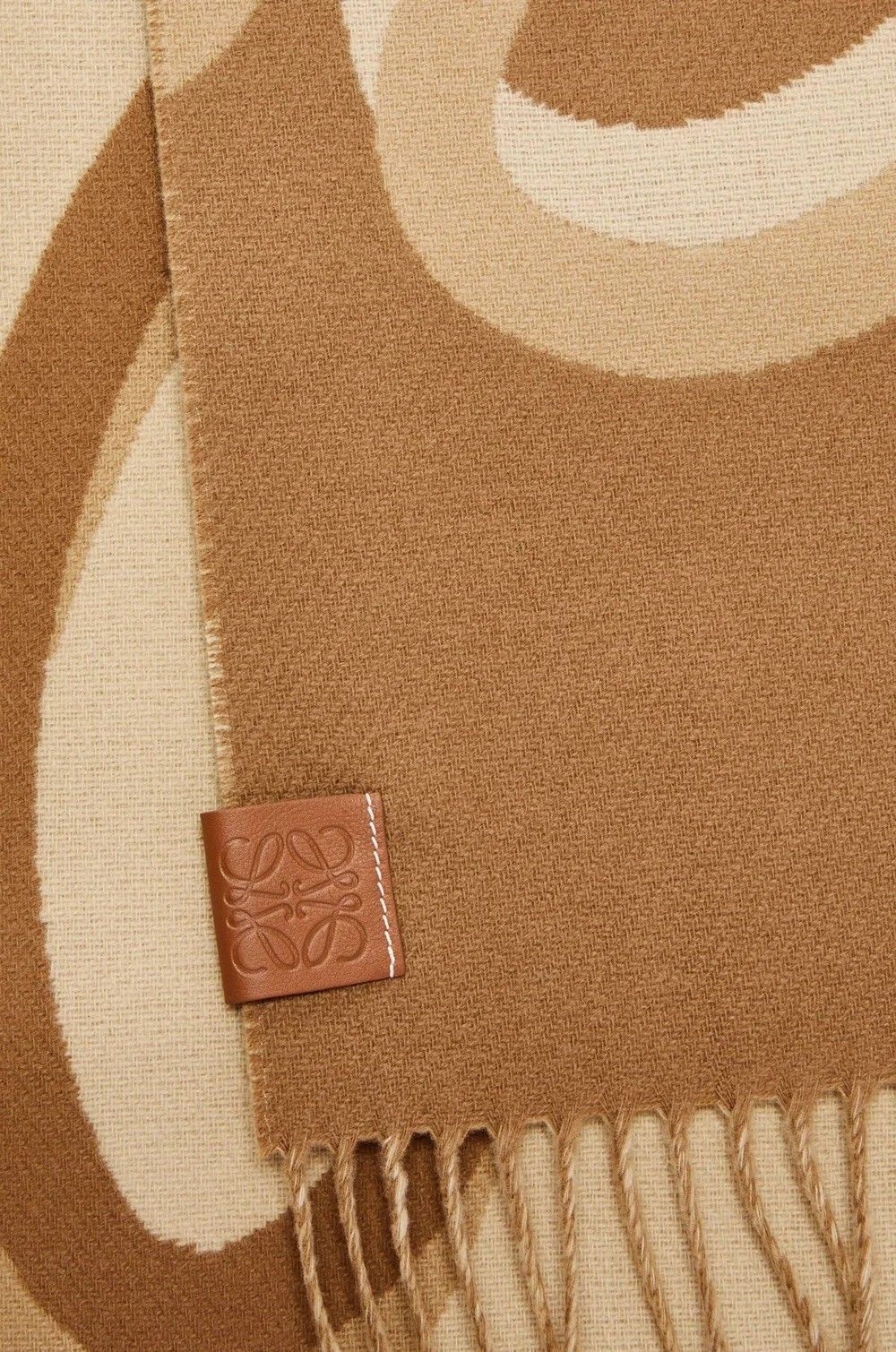 로에베 자카드 캐시미어 울 카멜 스카프