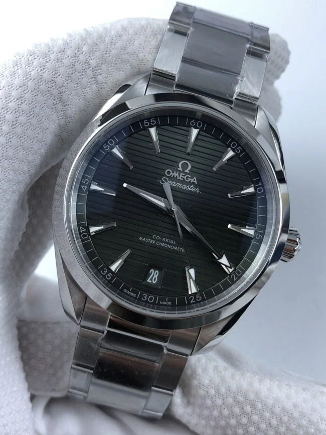 오메가 아쿠아테라 150M 블랙다이얼