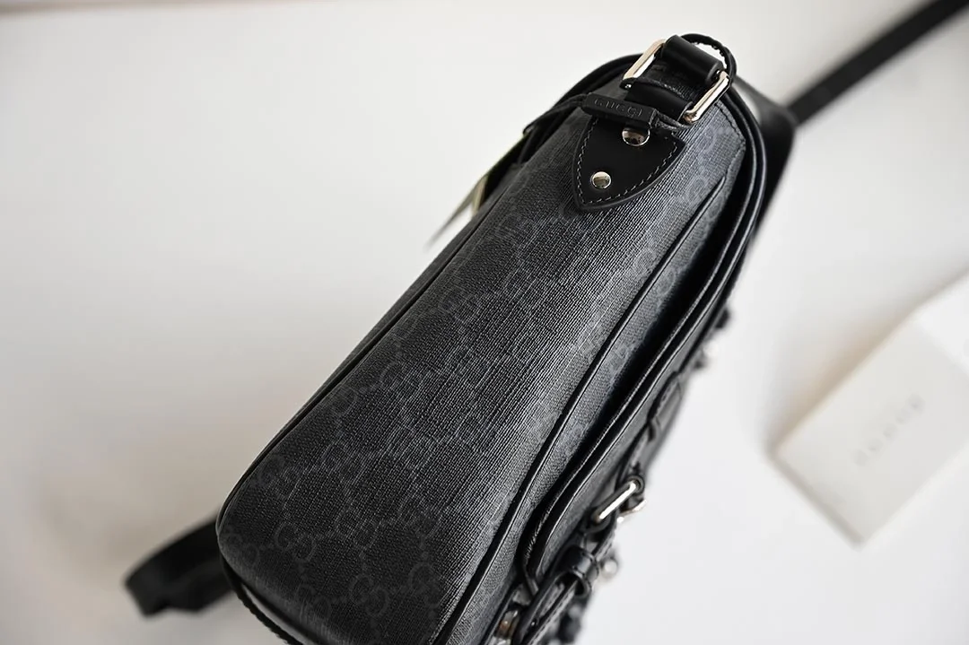 구찌 GG 메신저 백