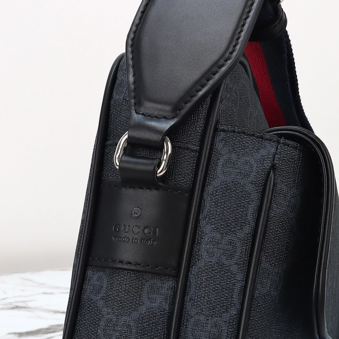 구찌 스몰 GG 크로스백