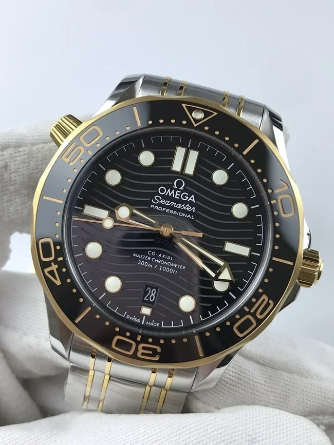 오메가 씨마스터 다이버 300 블랙콤비 브슬