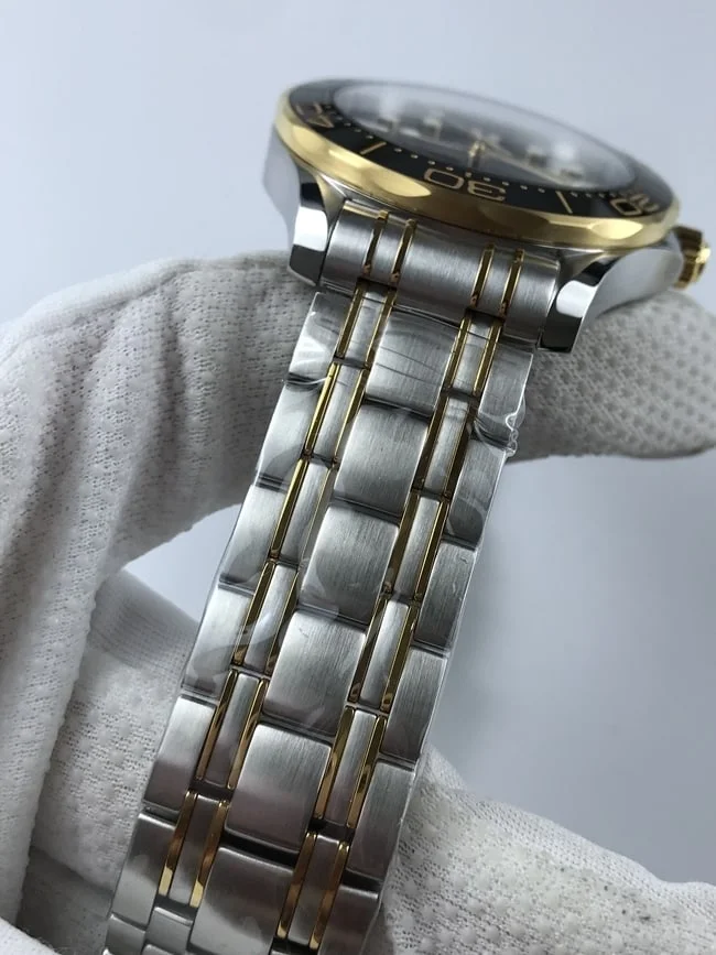 오메가 씨마스터 다이버 300 블랙콤비 브슬