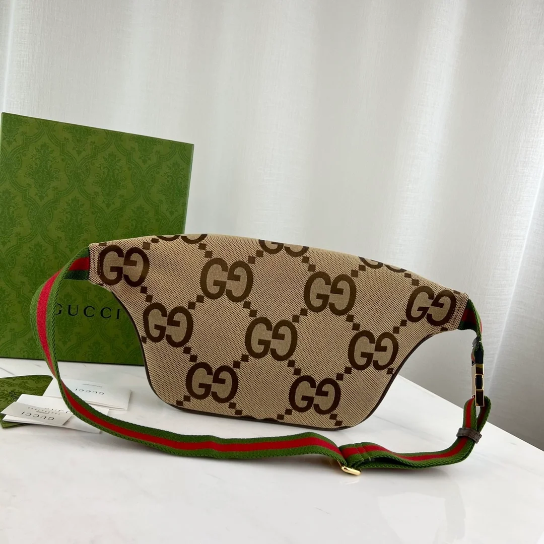 구찌 점보 GG 벨트 크로스백