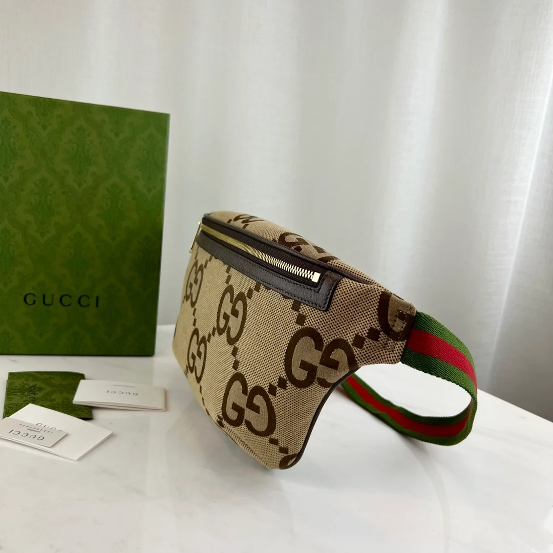 구찌 점보 GG 벨트 크로스백