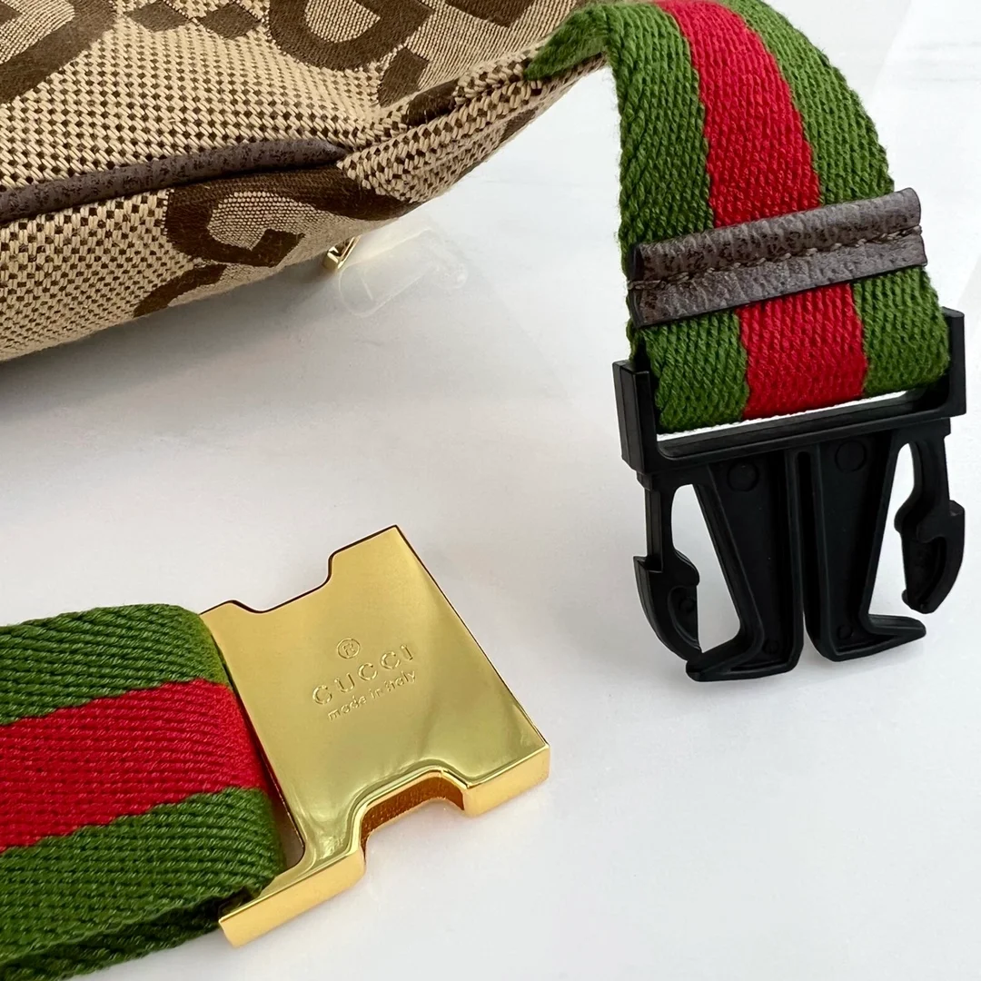 구찌 점보 GG 벨트 크로스백