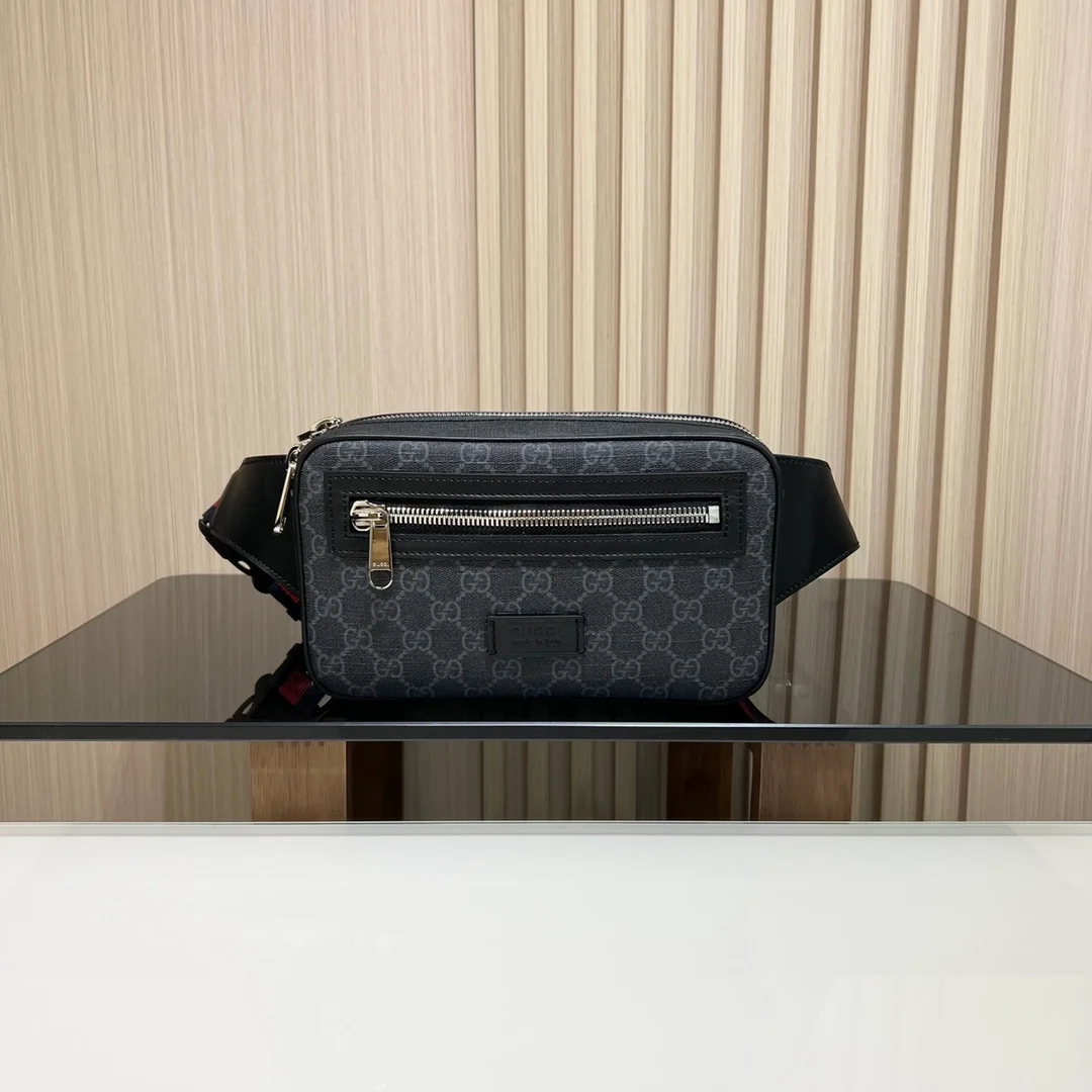 구찌 소프드 GG 슈프림 벨트백