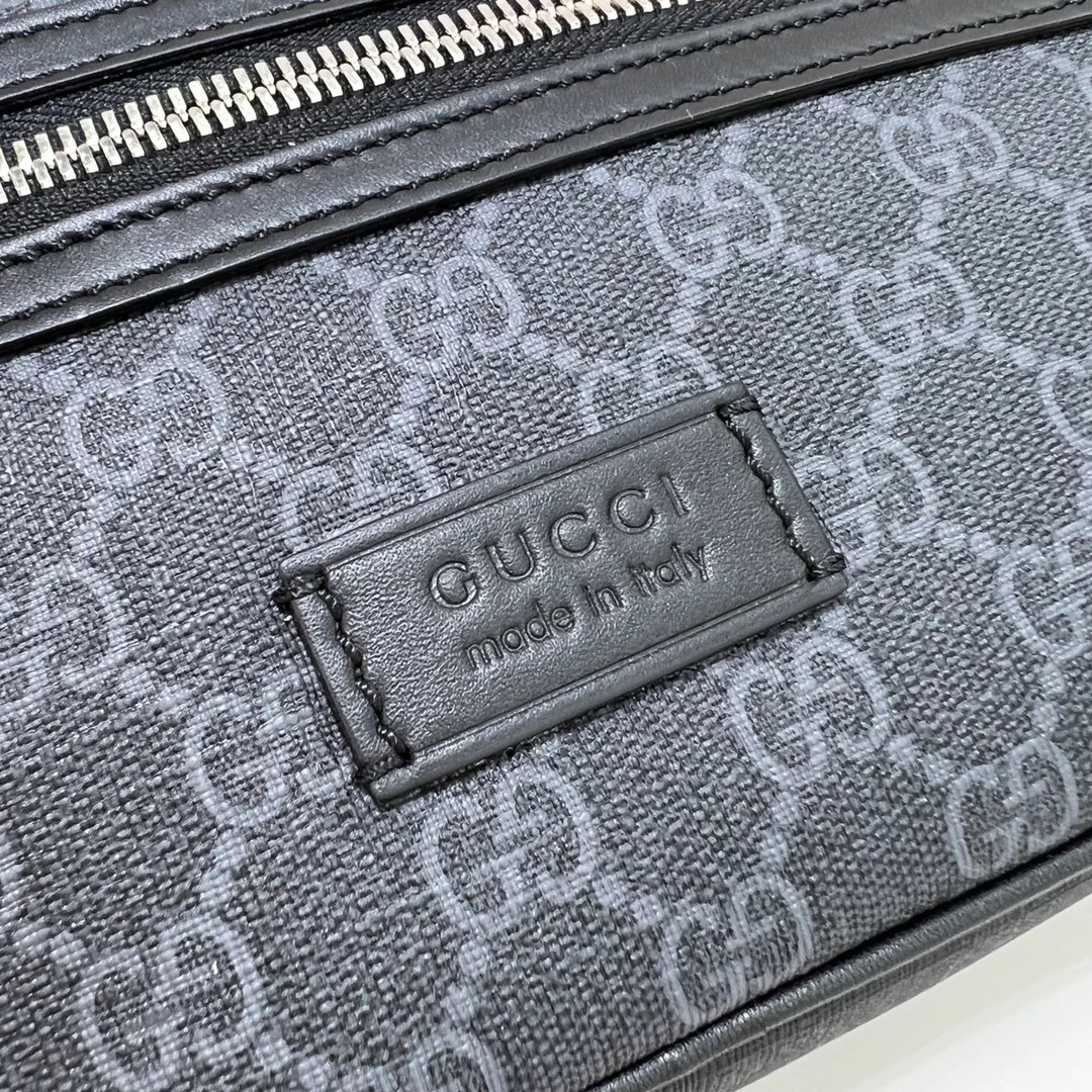 구찌 소프드 GG 슈프림 벨트백