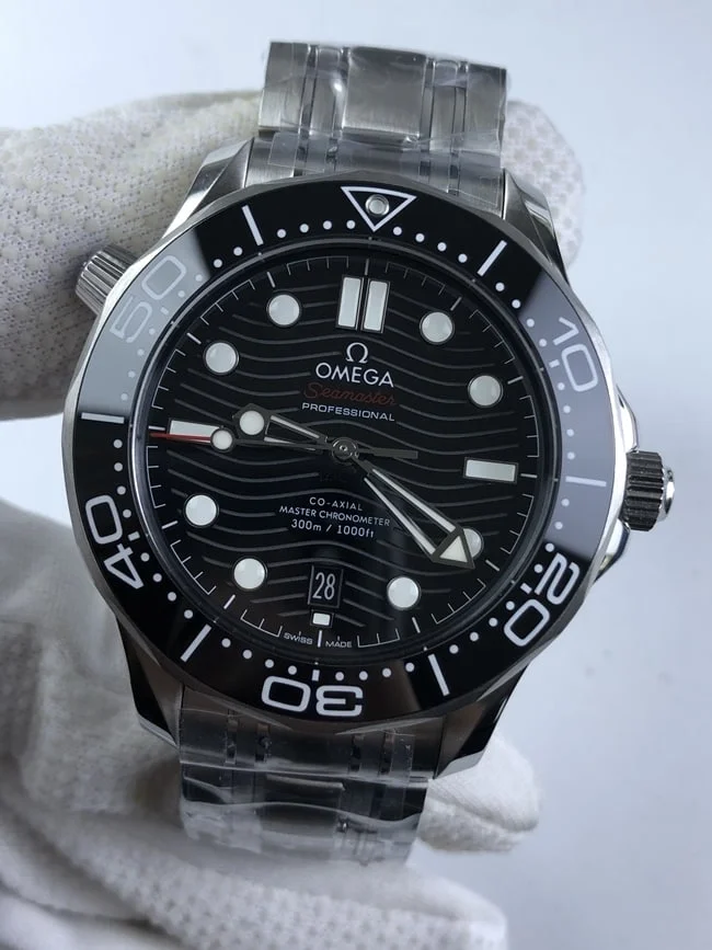 오메가 씨마스터 다이버 300 블랙다이얼