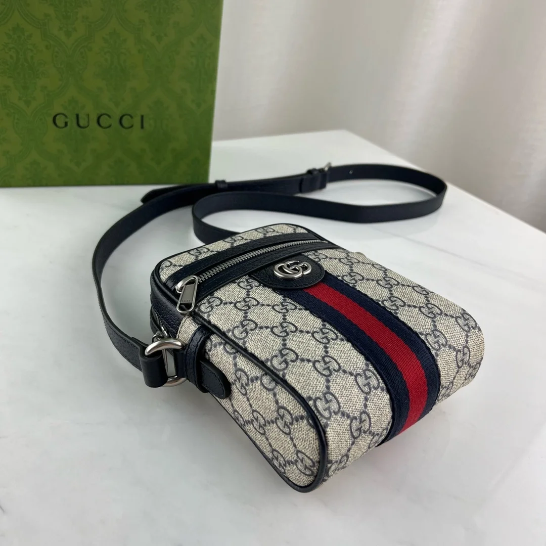 구찌 오피디아 GG 슈프림 베이지 블루