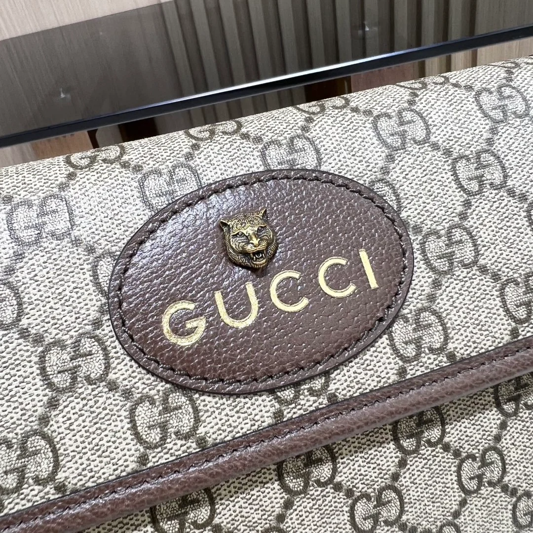 구찌 GG 슈프림 베이지 벨트백