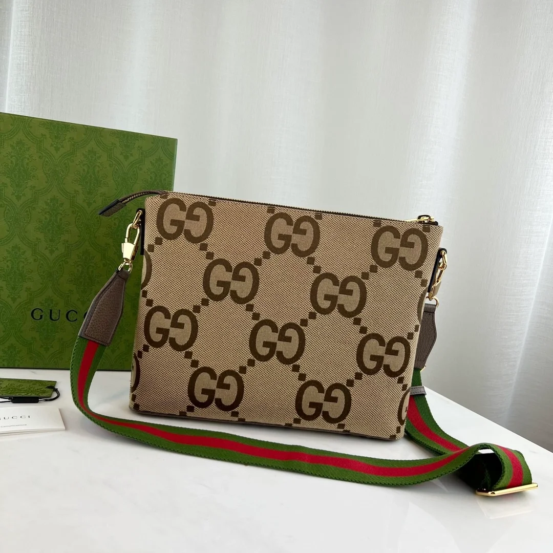 구찌 점보 GG 메신저백