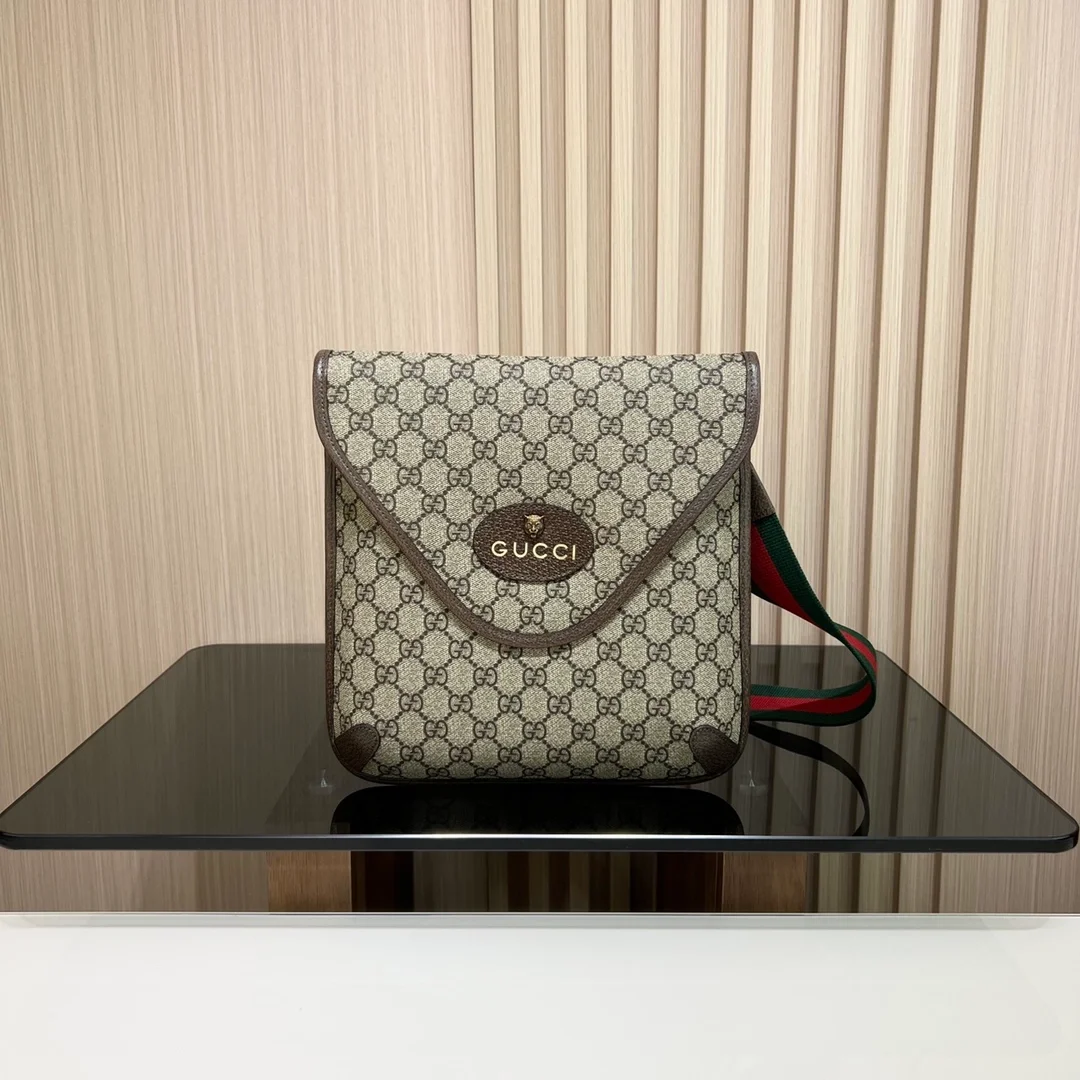 구찌 인터로킹 GG 로고 빈티지 숄더백