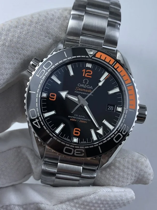오메가 플래닛오션 블랙 오렌지 다이얼