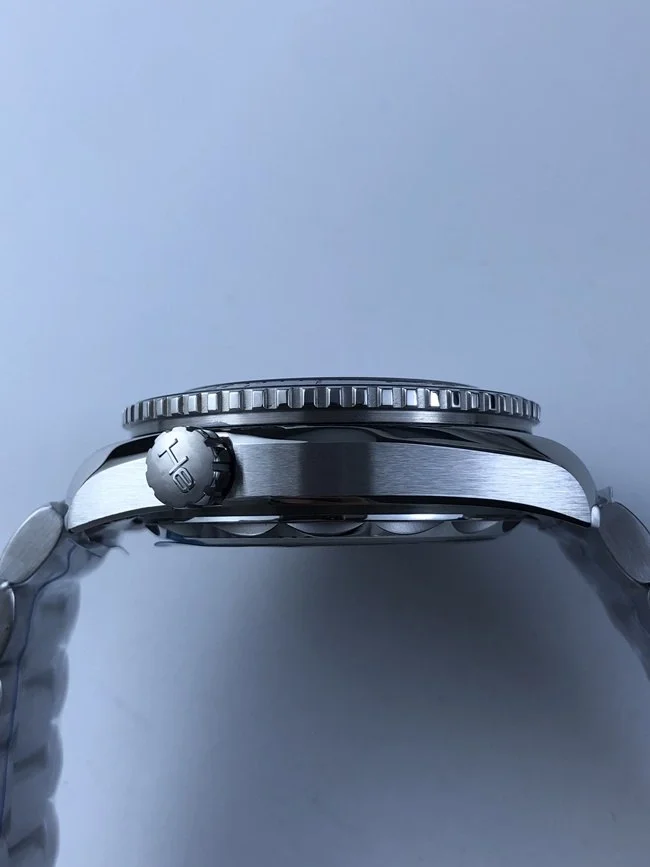 오메가 플래닛오션 블랙 오렌지 다이얼